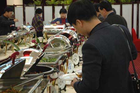 熊猫体育首页-百思买停售华为手机华为美国梦“凉凉”?(图1) 熊猫体育首页