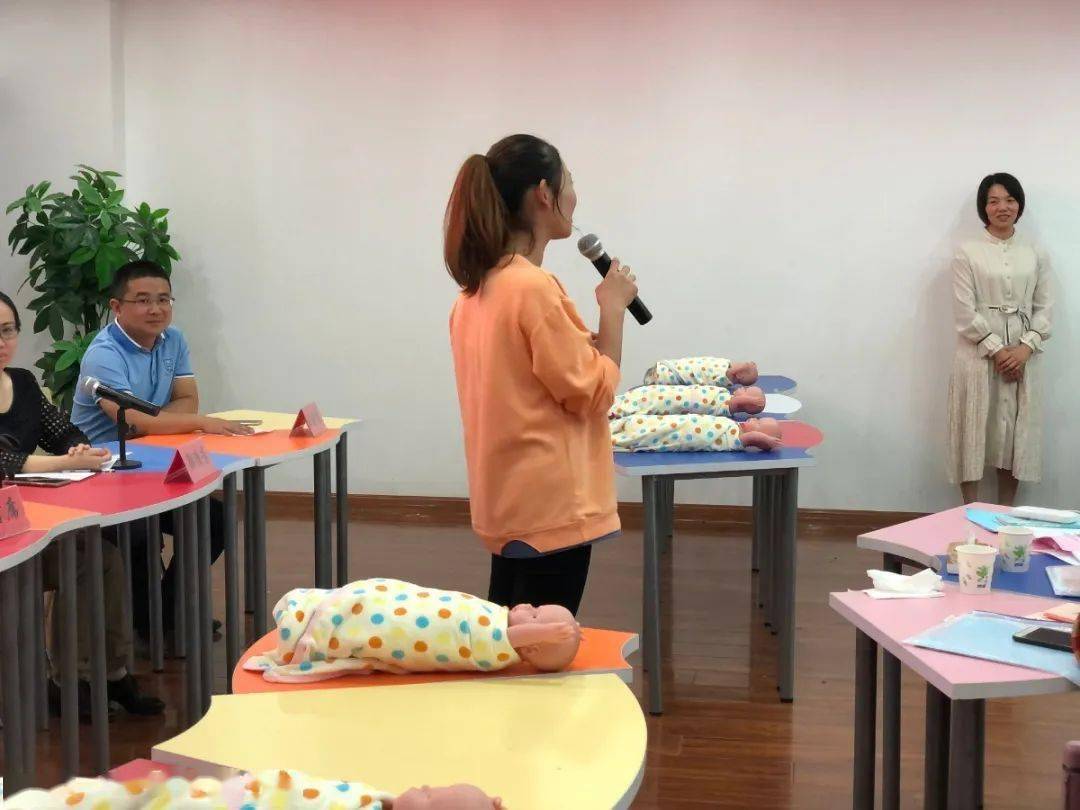 ‘熊猫体育’
泉州市农村妇女创业就业（育婴月嫂）培训暨泉港区第二期月嫂家政培训班圆满结业~(图8)